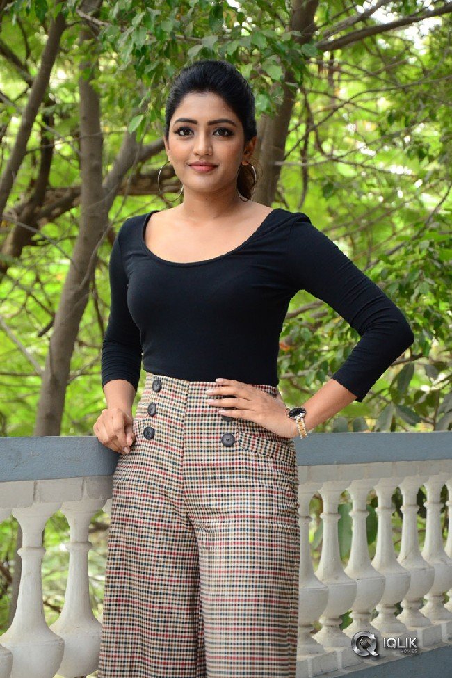 Eesha-Rebba-New-Photos
